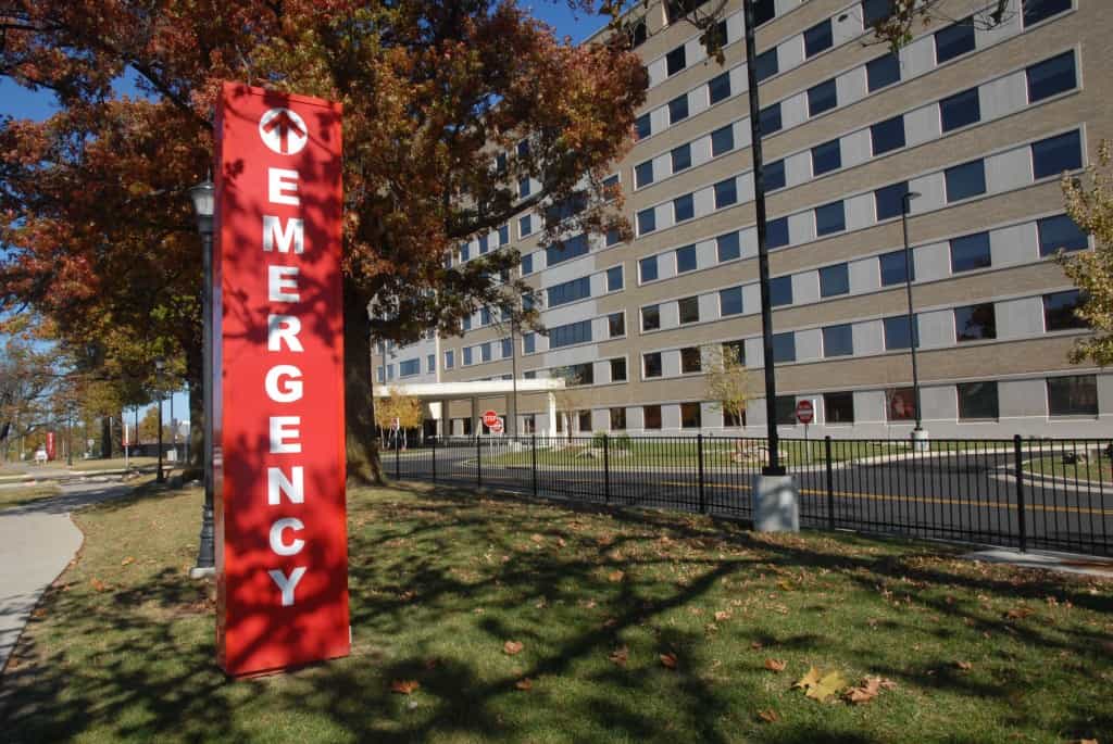 Physician Shadowing What to Expect and Gain Prospective Doctor