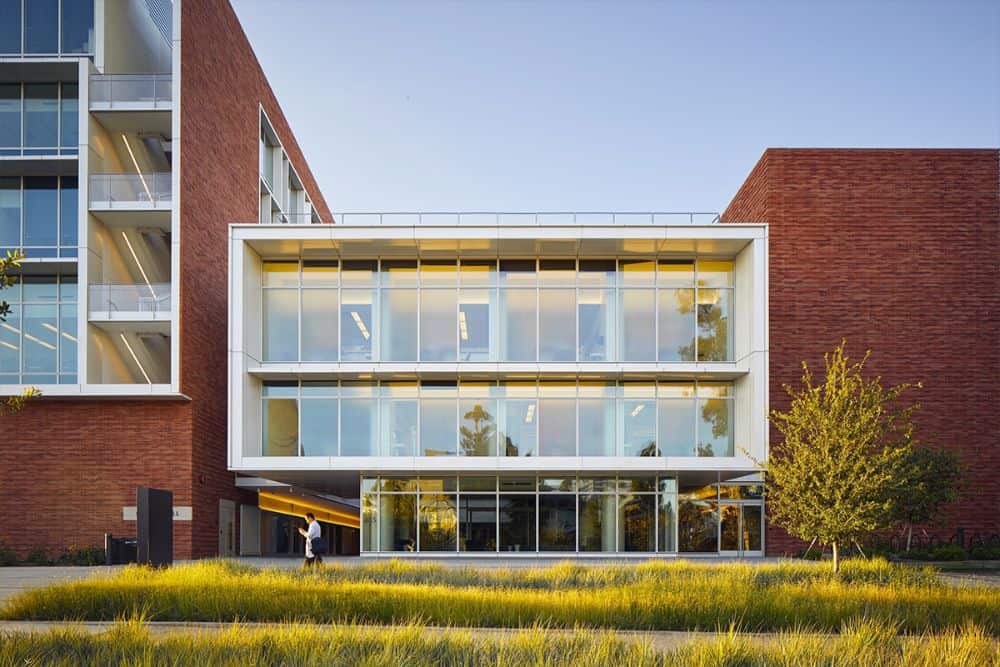 Boost Your MCAT Score with Premier Tutors for University of California Los Angeles David Geffen School of Medicine | MedSchoolCoach Local Experts