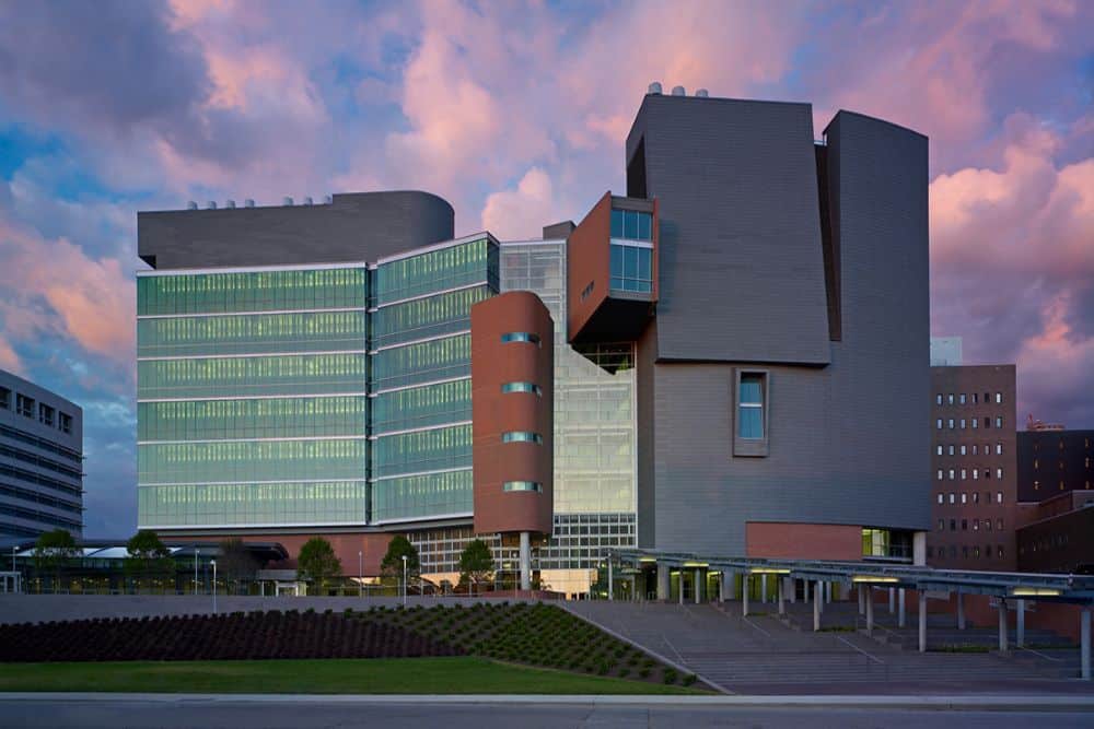 university of cincinnati medical school tour