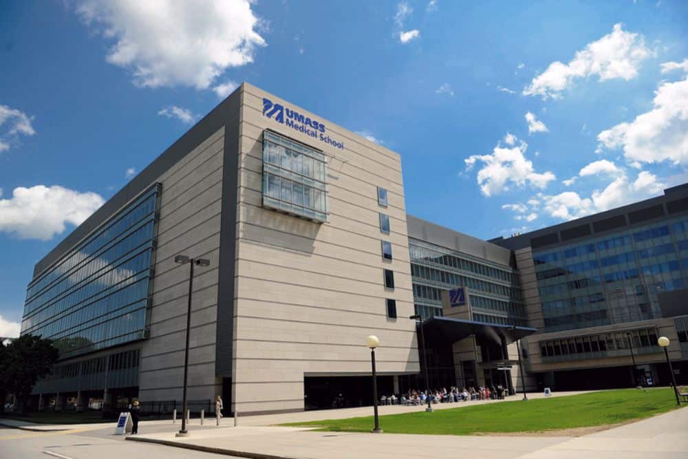 Boost Your MCAT Score with Premier Tutors for University of Massachusetts Medical School | MedSchoolCoach Local Experts