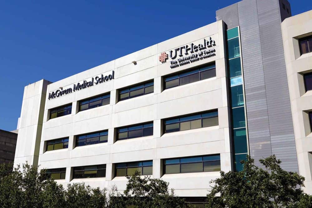 Boost Your MCAT Score with Premier Tutors for McGovern Medical School at the University of Texas Health Science Center at Houston | MedSchoolCoach Local Experts