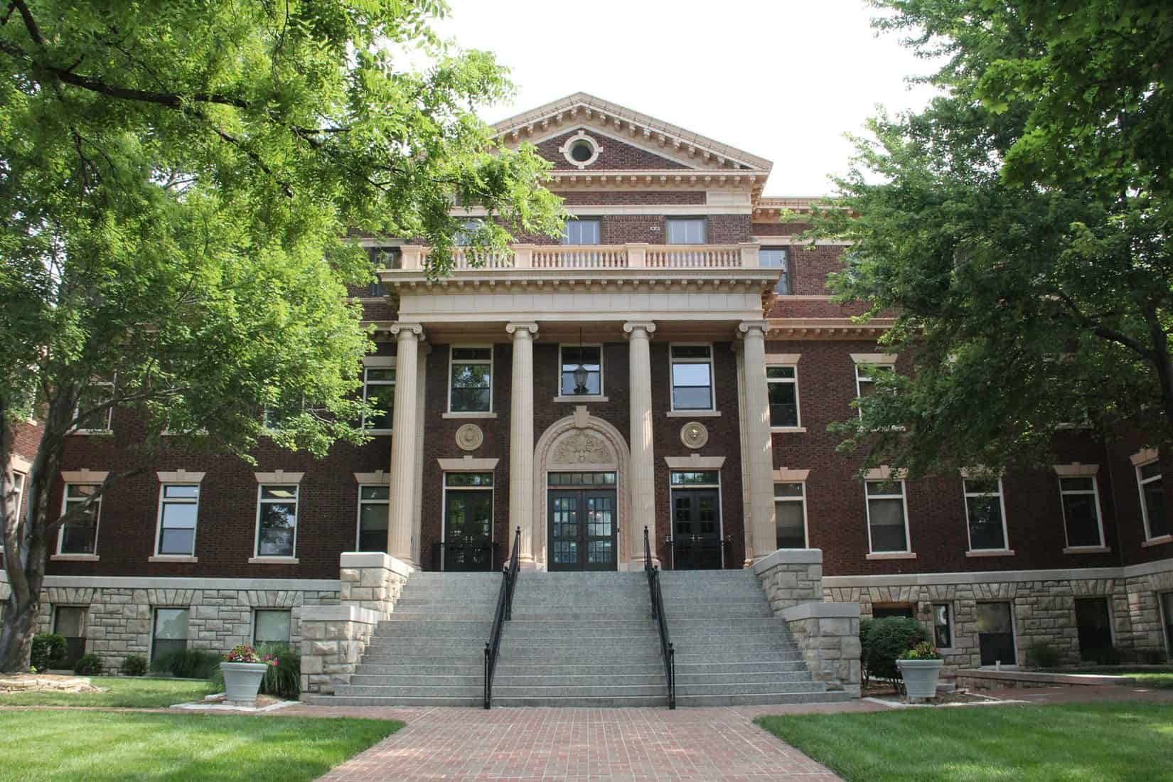 Boost Your MCAT Score with Premier Tutors for Kansas City University College of Osteopathic Medicine | MedSchoolCoach Local Experts